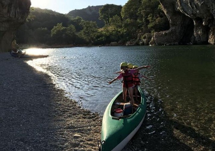 Canoë en immersion dans les Gorges de l’Ardèche – 2 jours