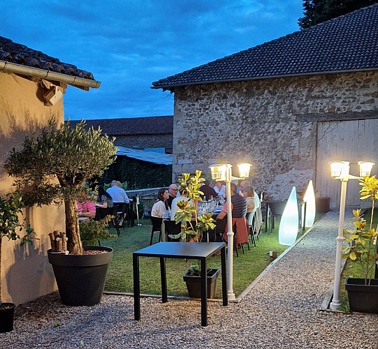 LEQUILIBRE TERRASSE ORADOUR SUR GLANE