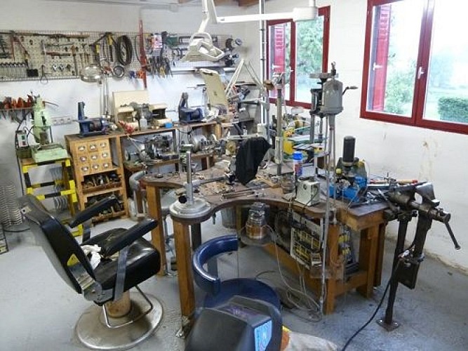 Lou Creuse : coutelier