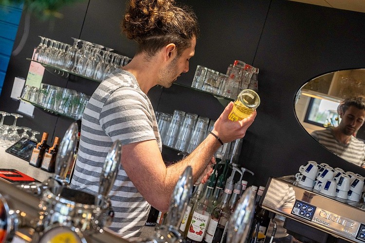 moncoutant-sur-sevre-restaurant-latipik-bar