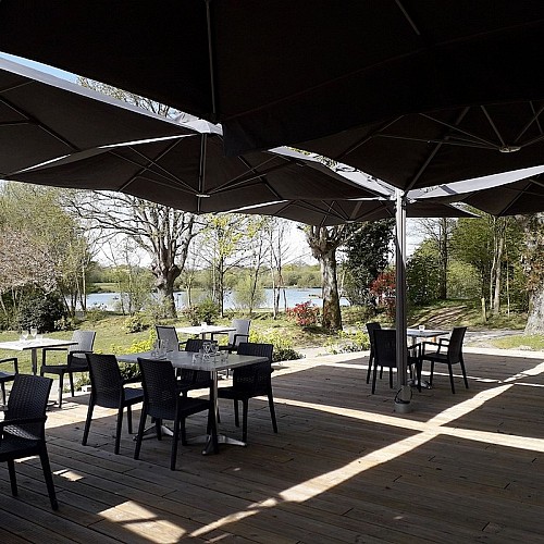 moncoutant-restaurant-latipik-terrasse