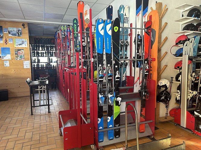 Magasin de sports Skiset - Lionel Sports