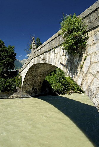 Le Vieux Pont de Saint-Martin (old bridge)