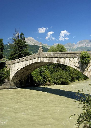 Le Vieux Pont de Saint-Martin (old bridge)