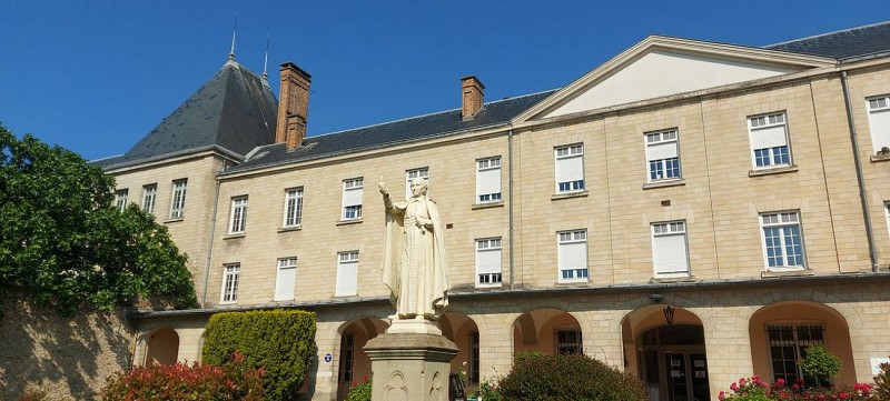 Le Monastère Saint Michel