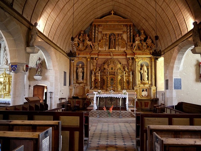 Eglise St Hélier - Choeur - Monhoudou