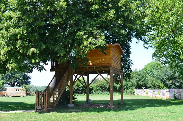 Cabane dans les arbres - Les Cabanes de Gros Bois