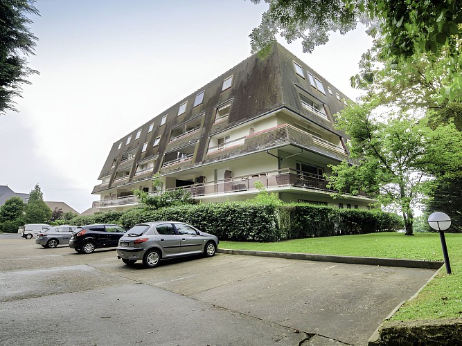 40F2E9892D121ED89AB2866A9987B1FE