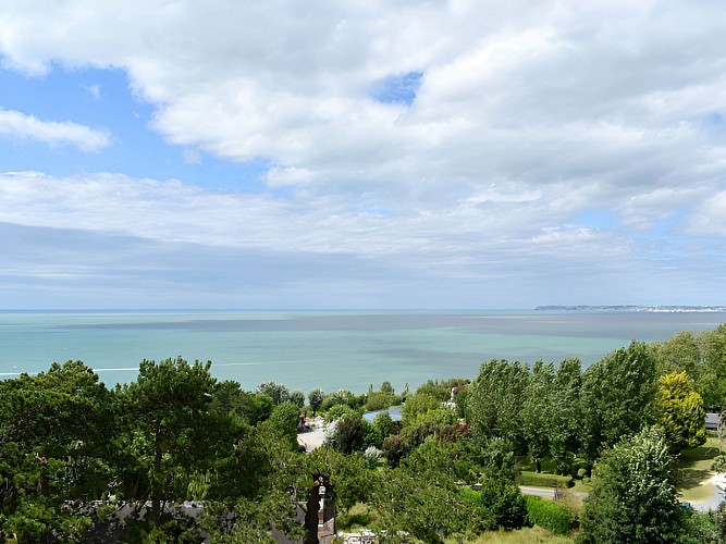 5A56365000711EDAB4956A2AA296FBDA