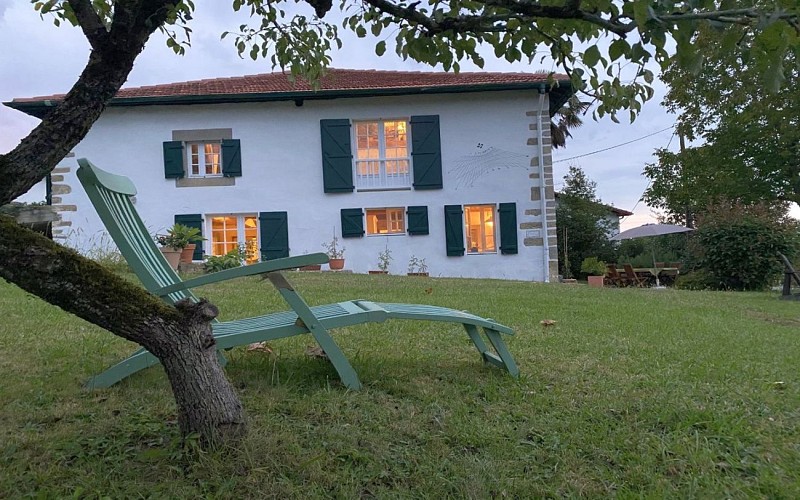 Pourtau vue maison-Lantabat