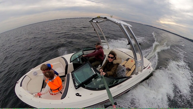 bateau-lac-biscacoast