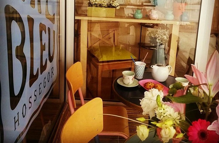 cafe-bleu-770-v2