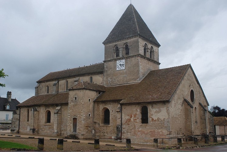 Saint-loup-geanges-eglise-2012-OT