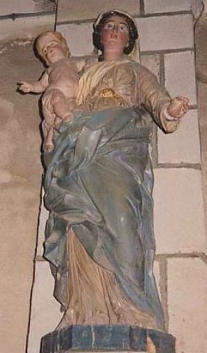 Statue Vierge à l'Enfant du XVIIIe église de Saint-Sernin-du-Plain