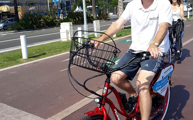 Tour guidé des incontournables de Nice à vélo électrique - En français