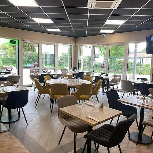 mauleon-restaurant-cafe-de-la-poste-salle