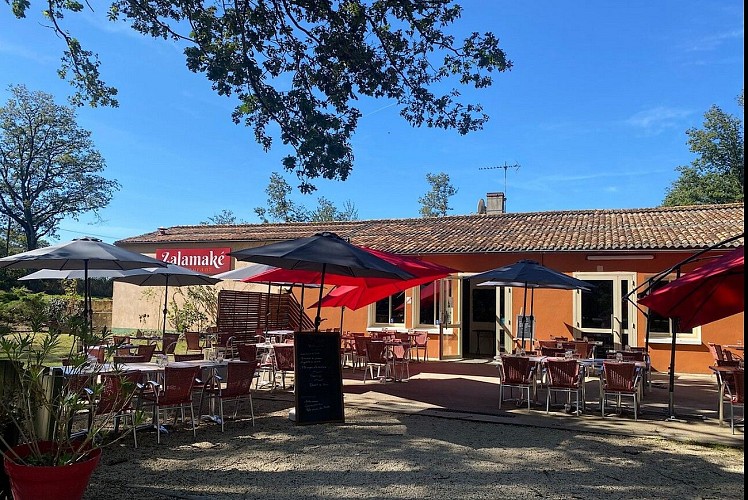 chiche-restaurant-zalamake-terrasse