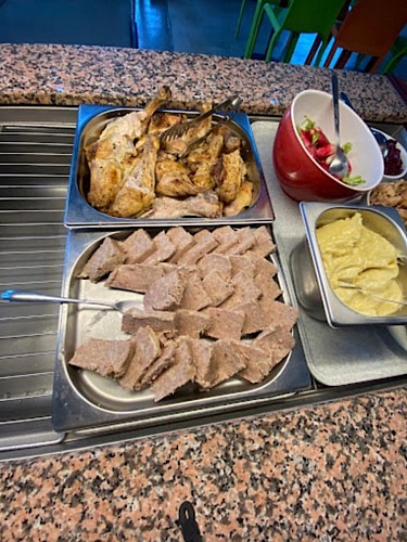 bressuire-restaurant-la-guinguette-a-jeje-buffet