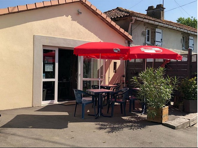 la-ronde-restaurant-la-table-ronde-3