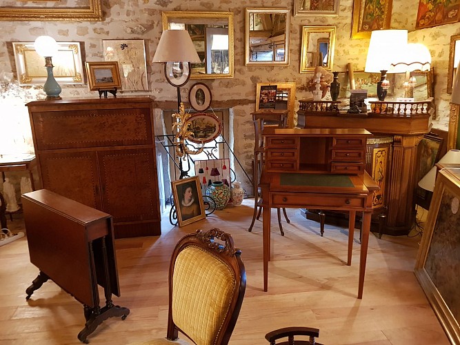 Laetitia Deshaies Boutique sous les Ors