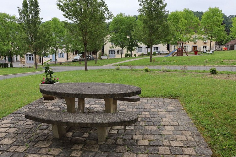 aire place de la bielle 2