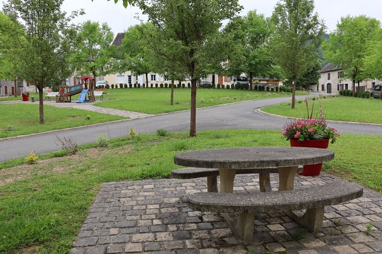 aire place de la bielle 3