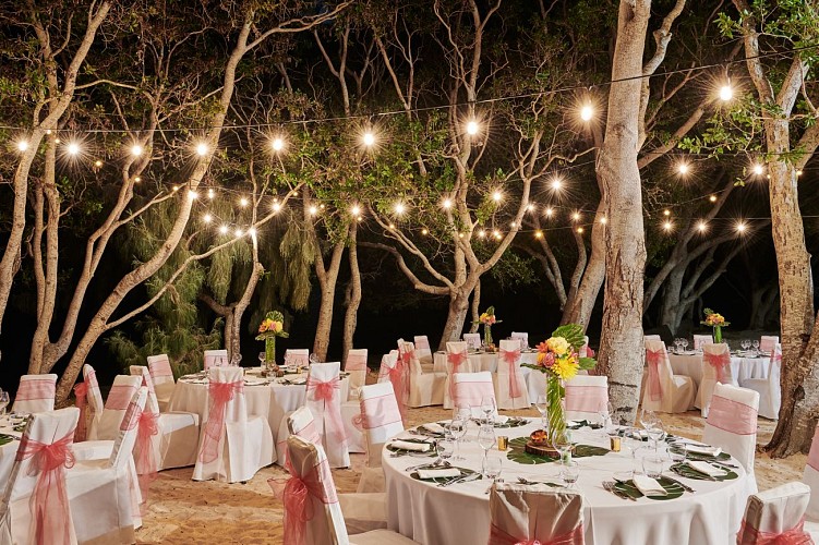 Sheraton New Caledonia Deva Spa & Golf Resort