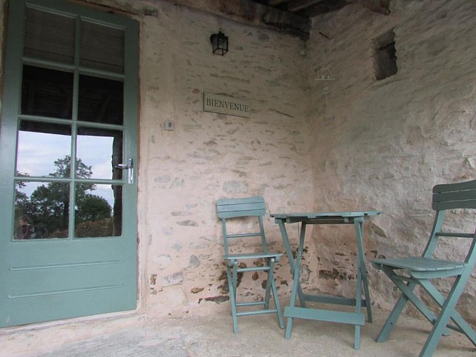 CHAMBRES D'HÔTES "LES PUVINIÈRES"