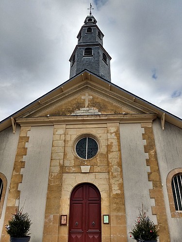 Eglise Saint-Gorgon de Pouillon