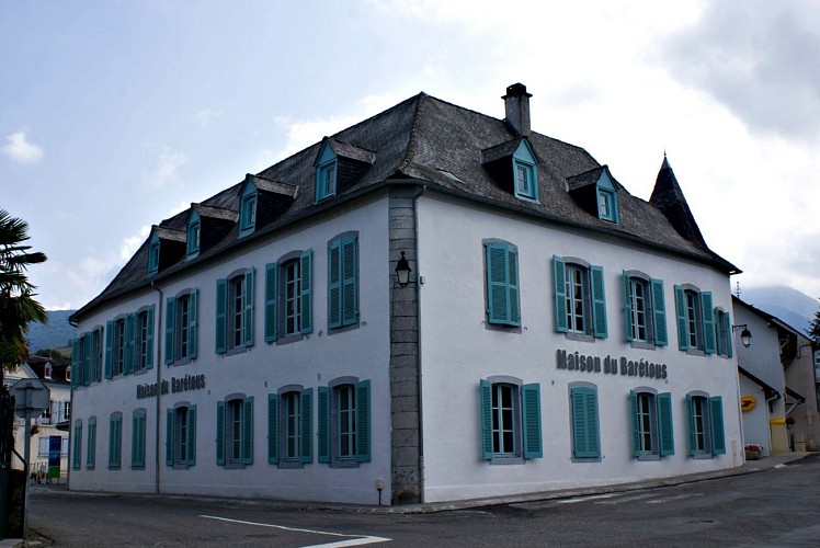 Espace muséographique de la Maison du Barétous - Facade extérieure