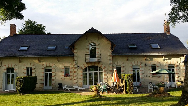 CHÂTEAU VARY - LOIRE VALLEY COTTAGES