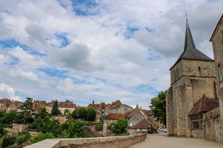 Eglise et prieuré de Saint-Benoit-du-Sault