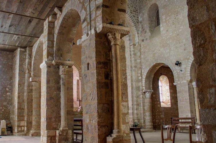 Eglise et prieuré de Saint-Benoit-du-Sault