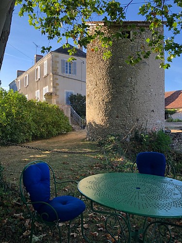 Pigeonnier et manoir