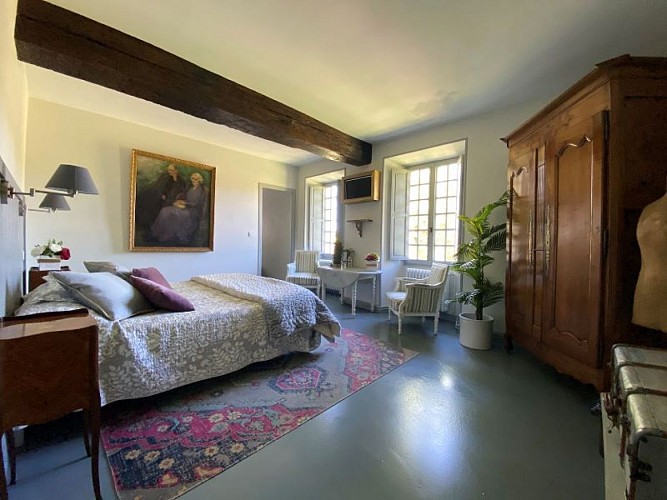 Château Sainte-Colombe :chambre Delphine