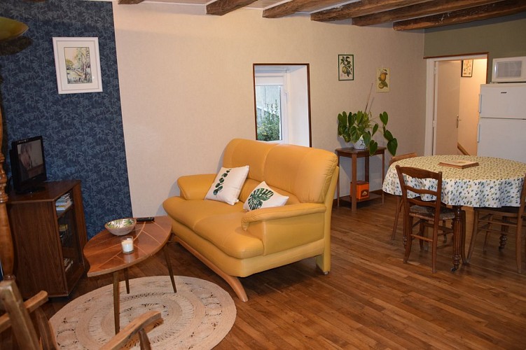 La-Pitolette---St-Marcel---Piece-a-vivre