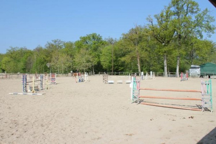 Ecuries Claude Meurgues Saint-Maur