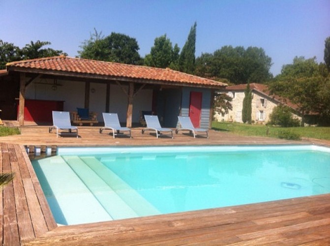 Caverie de Peyroux - piscine