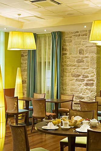 HOTEL DU CASINO LE CLOS REBILLOTTE***_2