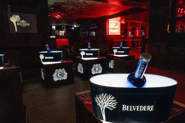 Carré Coast Biarritz Room#1 Carré VIP