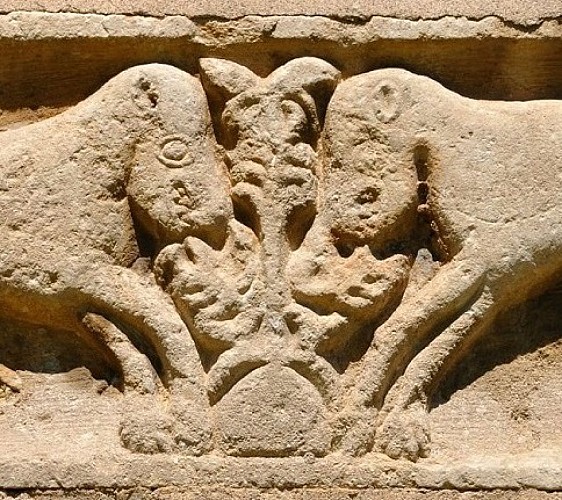 PERONNEportail détail linteau