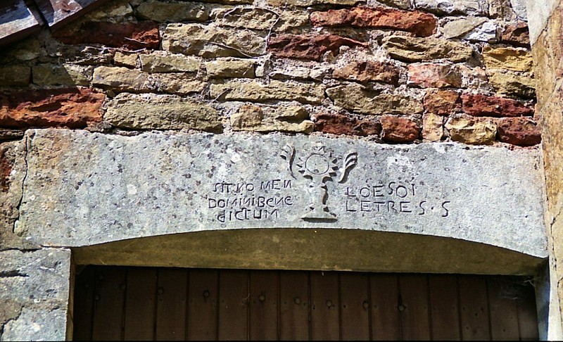 Péronne Linteau avec inscription