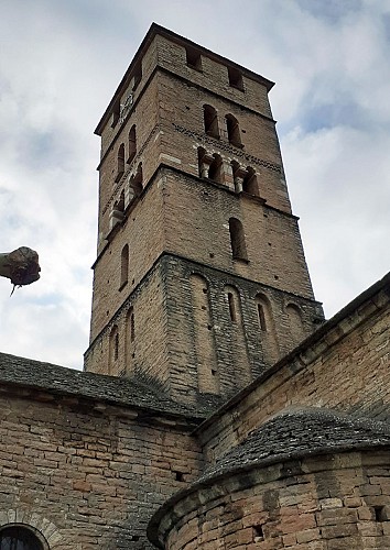 Uchizy (71) - Eglise Saint-Pierre - Le clocher