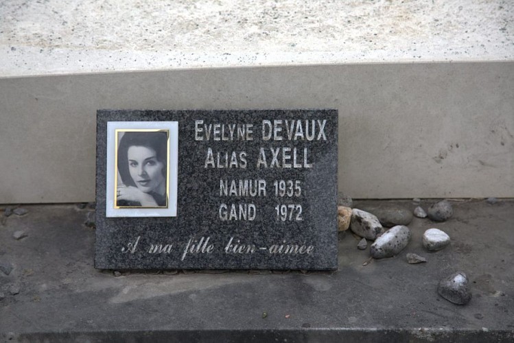 Tombe d'Evelyne Axell