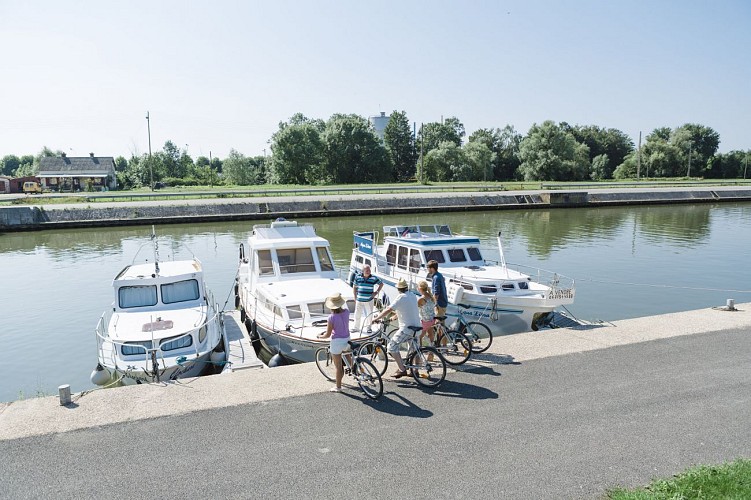  Chauny halte nautique