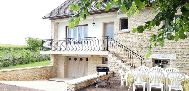 Façade la Maison de Blanc Gâteau