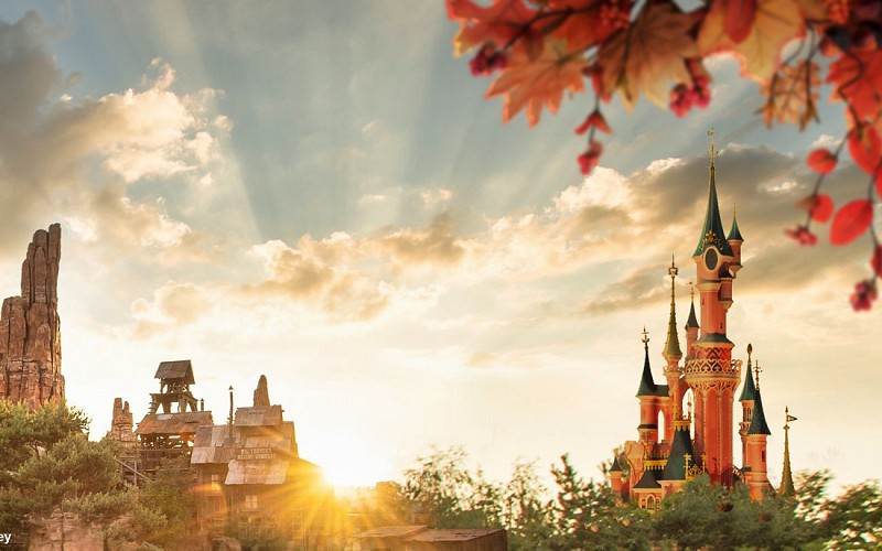 Disneyland® Paris Express by Train