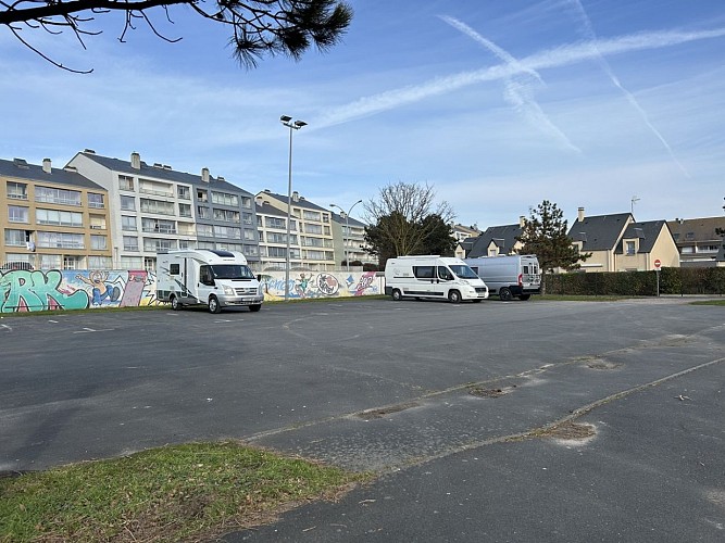 aire-camping-car-combattante-courseulles