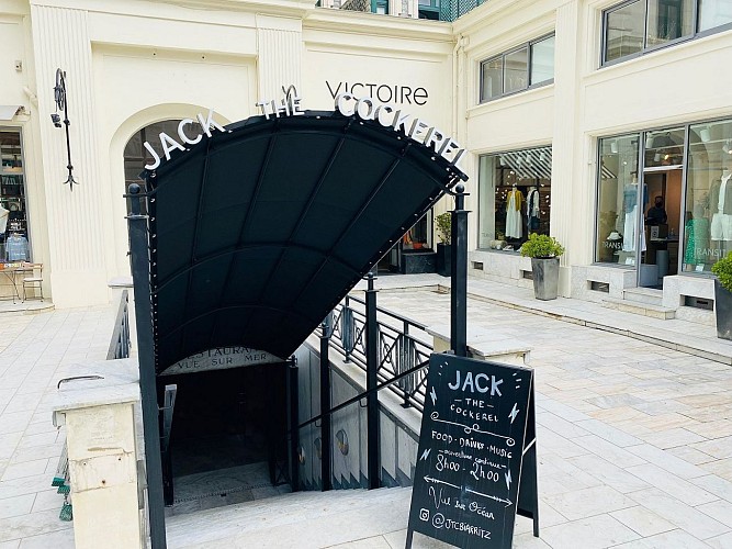 Jack The cockerel Biarritz devanture