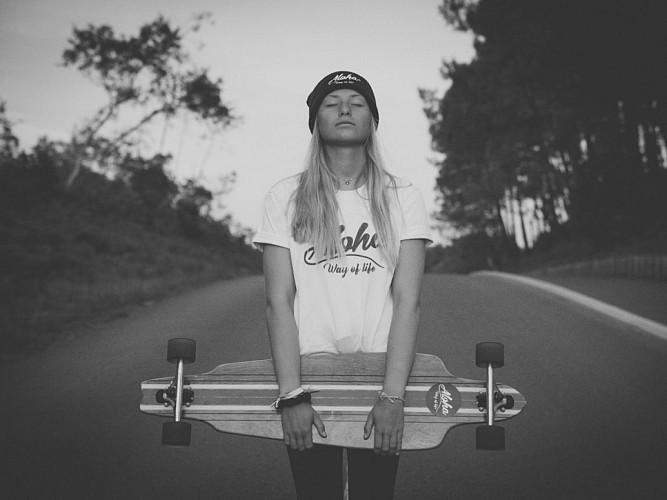 bonnet + TS + autocollant